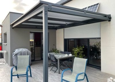 pergola_boite a metal_pergola sur-mesure