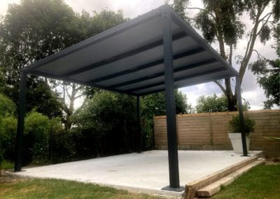 pergola_boite a metal_protection voiture